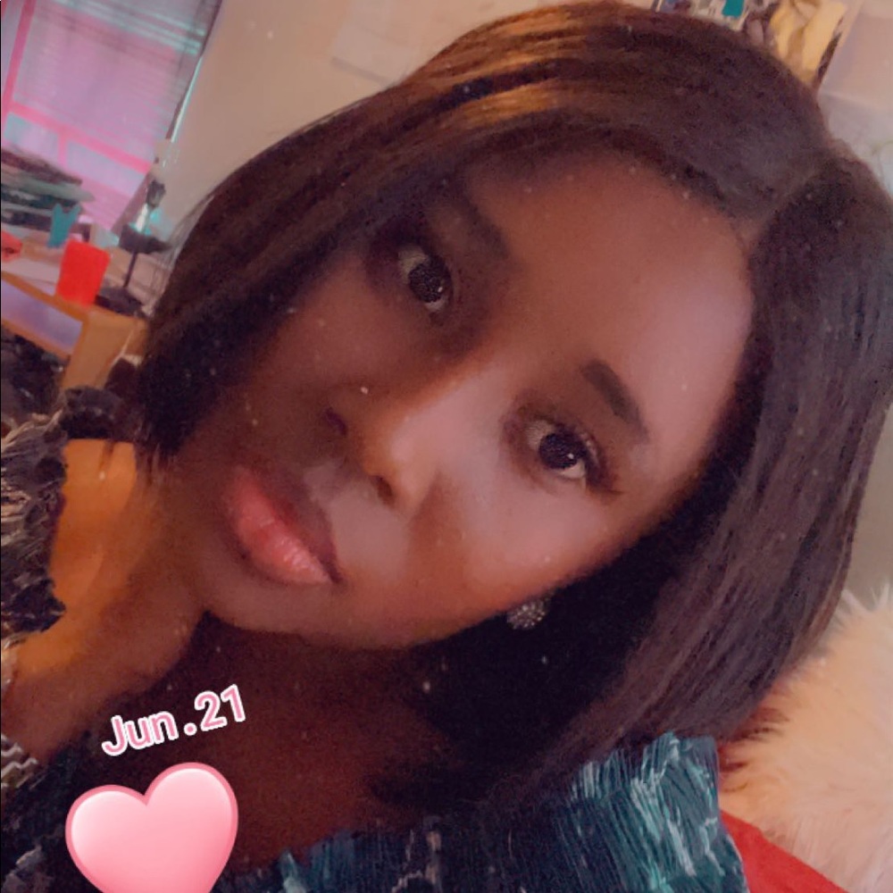 Meet your Posher, Rashida